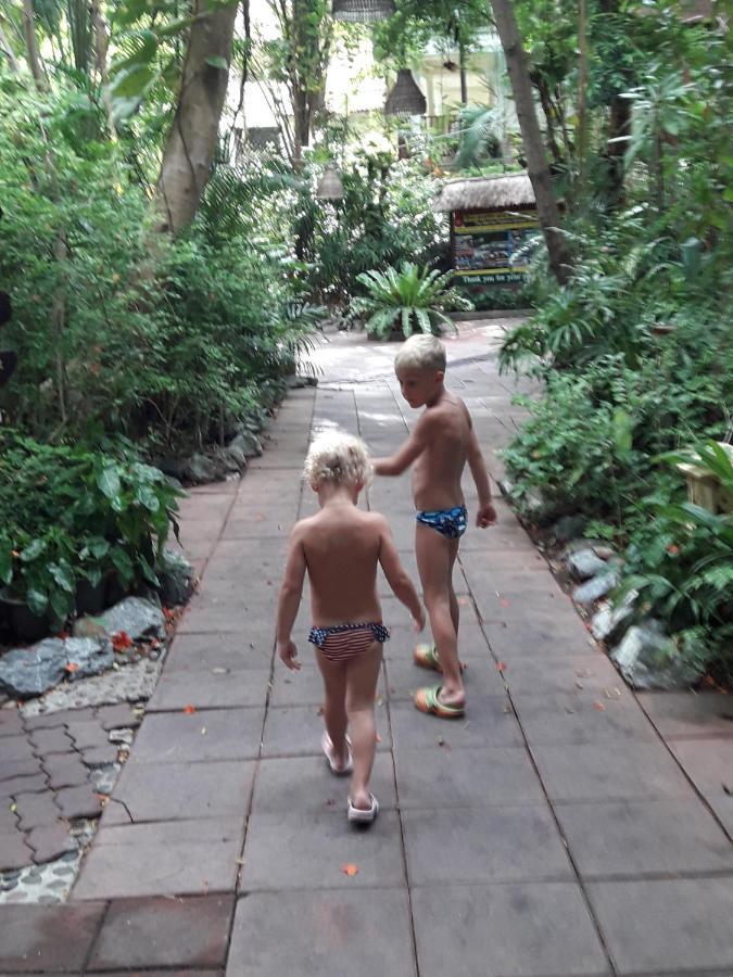 Двух-Комнатная Квартира В Кондоминимуме "Tropikal Garden" Pattaya ภายนอก รูปภาพ