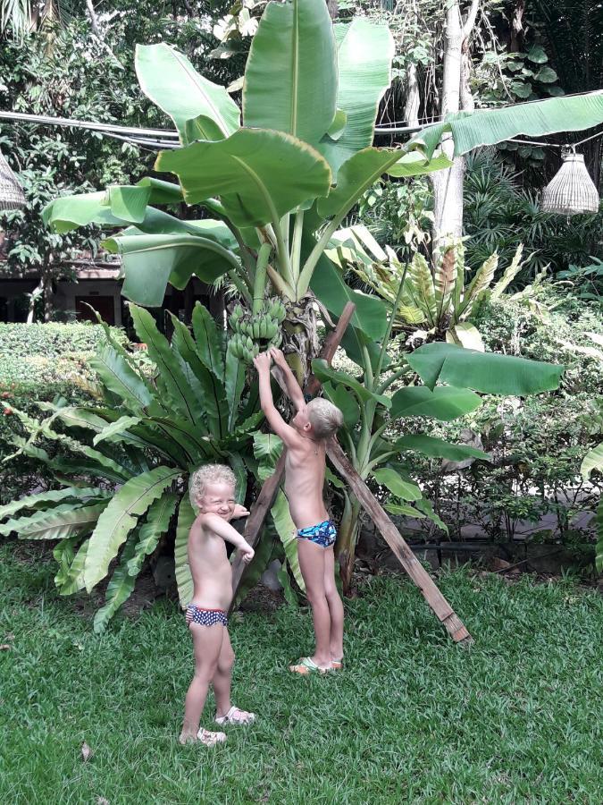 Двух-Комнатная Квартира В Кондоминимуме "Tropikal Garden" Pattaya ภายนอก รูปภาพ