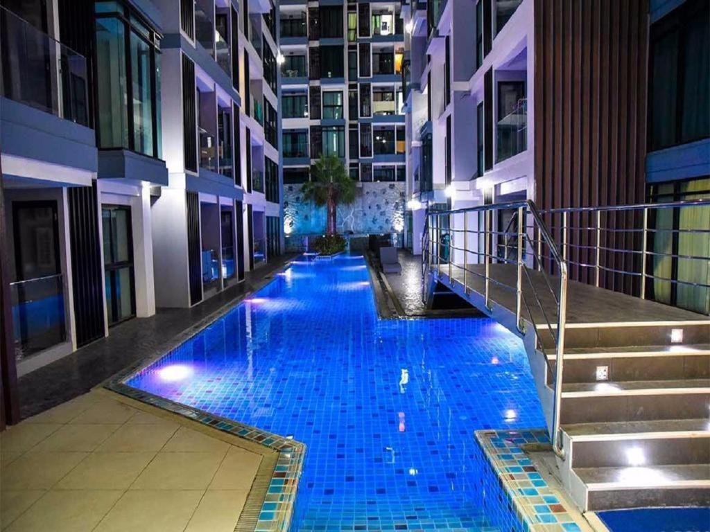 Двух-Комнатная Квартира В Кондоминимуме "Tropikal Garden" Pattaya ภายนอก รูปภาพ
